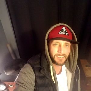 Meet your Posher, Aaron